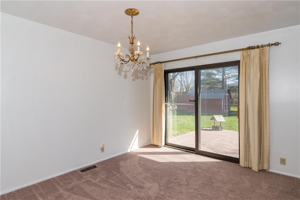 8003 Taunton Road Indianapolis, IN 46260 - Photo 5 of 24 Gallery Image 5