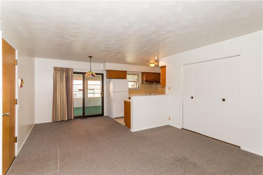 8003 Taunton Road Indianapolis, IN 46260 - Photo 8 of 24 Gallery Image 8