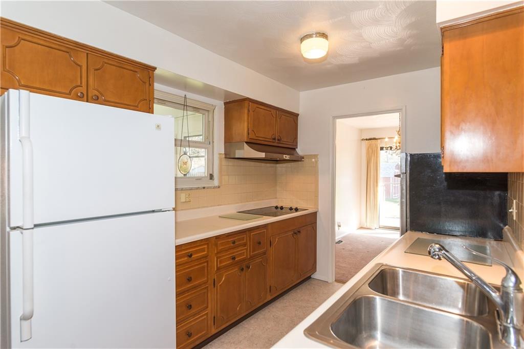 8003 Taunton Road Indianapolis, IN 46260 - Photo 10 of 24 Gallery Image 10