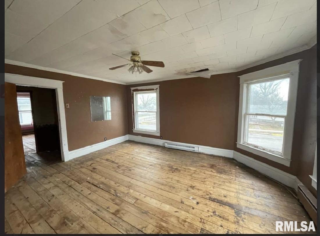 203 East Washington Street Avon, IL 61415 - Photo 23 of 32