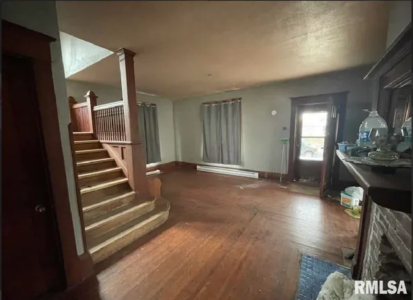 $45,000 | 203 East Washington Street, Avon, IL 61415