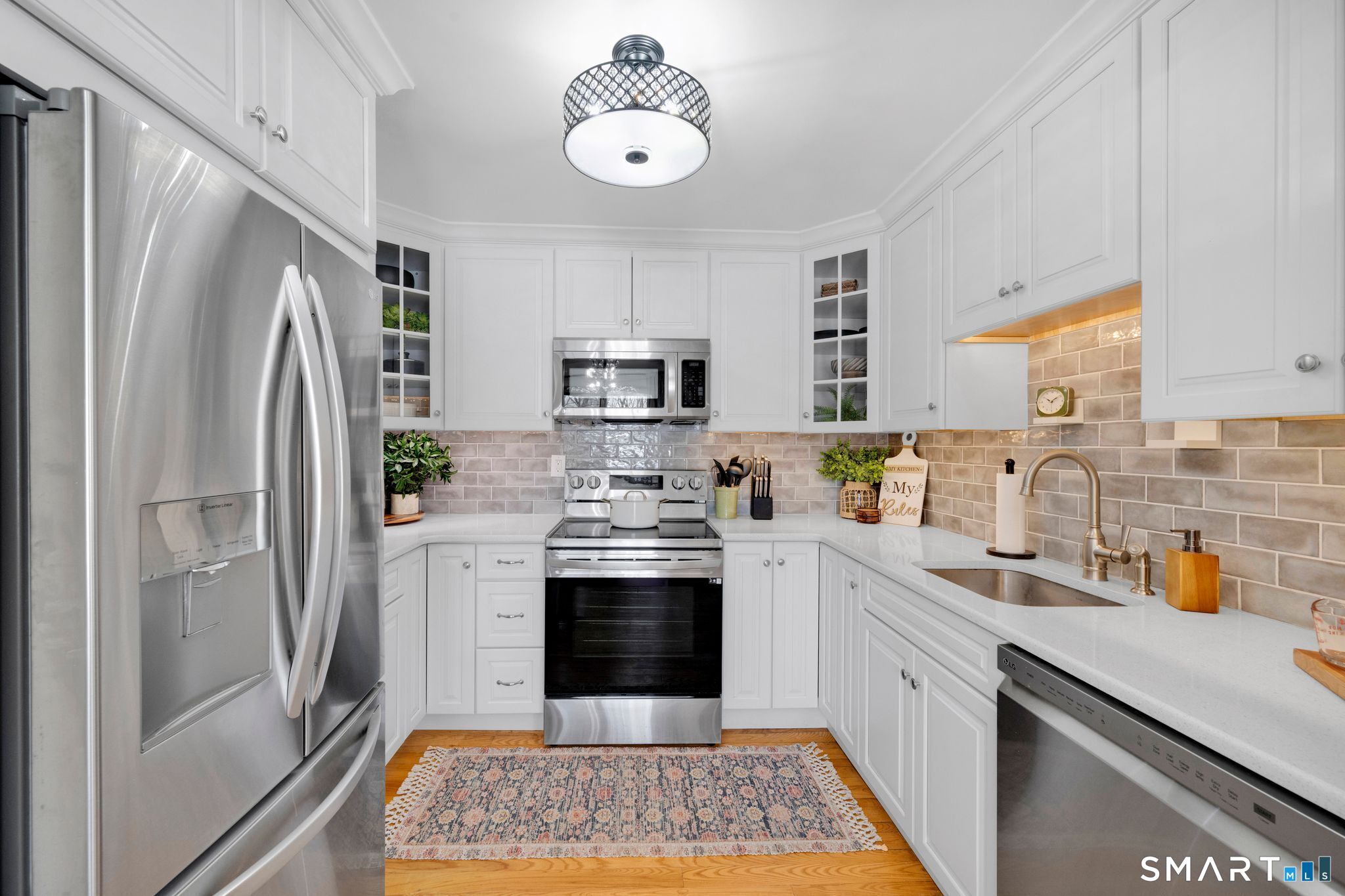 78 Landing Circle, Unit 78 Suffield, CT 06078 - Photo 1 of 26