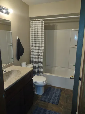 $525,000 | 1041 Sundown Court, Mukwonago, WI 53149