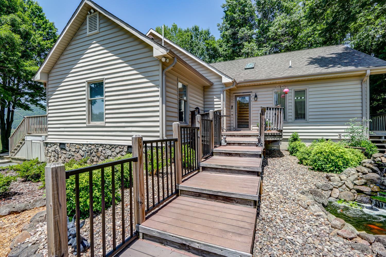 1361 Hurricane Creek Road Goode, VA 24556 - Photo 23 of 86