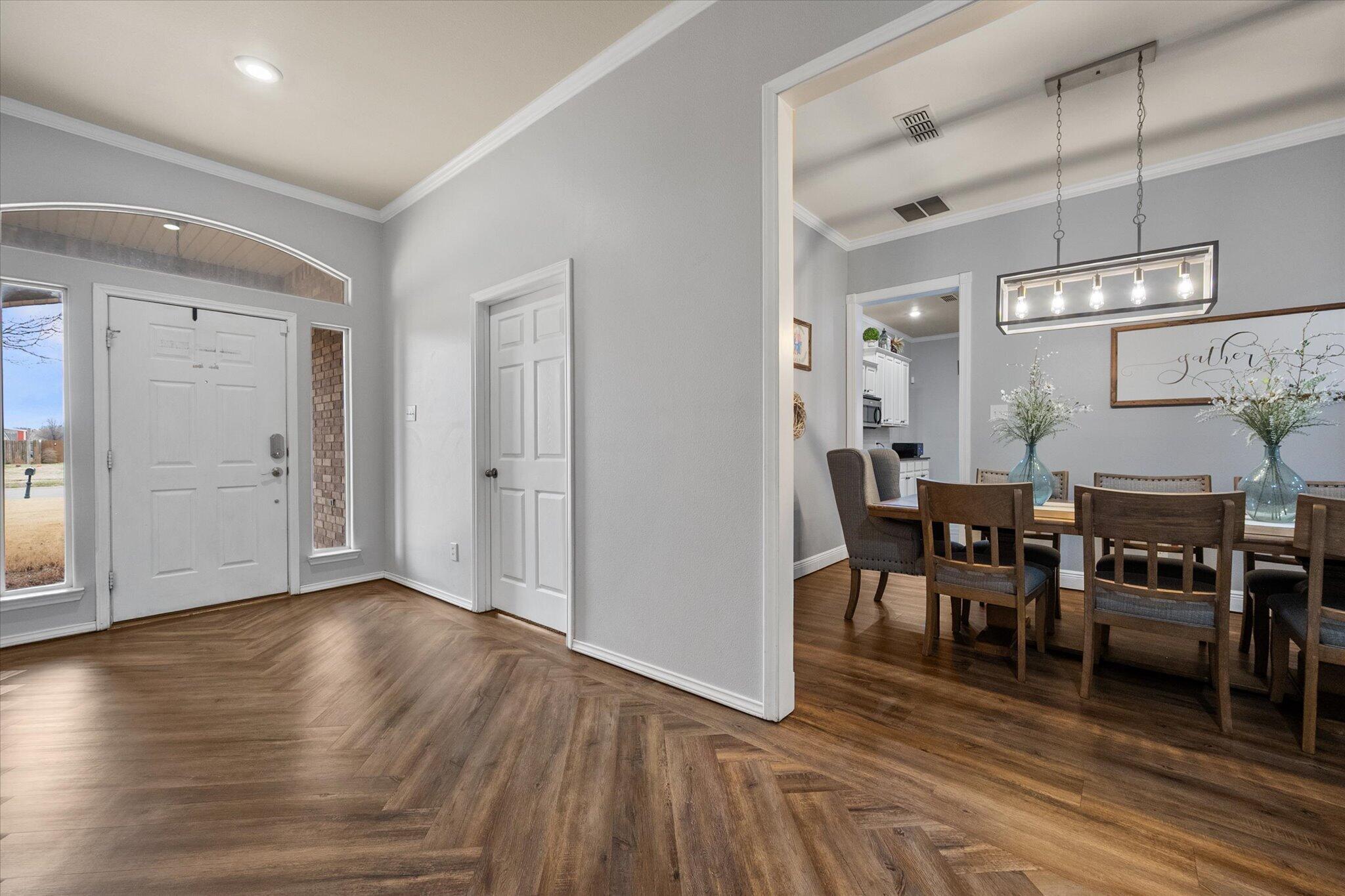 6509 Harvard Street Lubbock, TX 79416 - Photo 3 of 42 06-6509 Harvard St5990