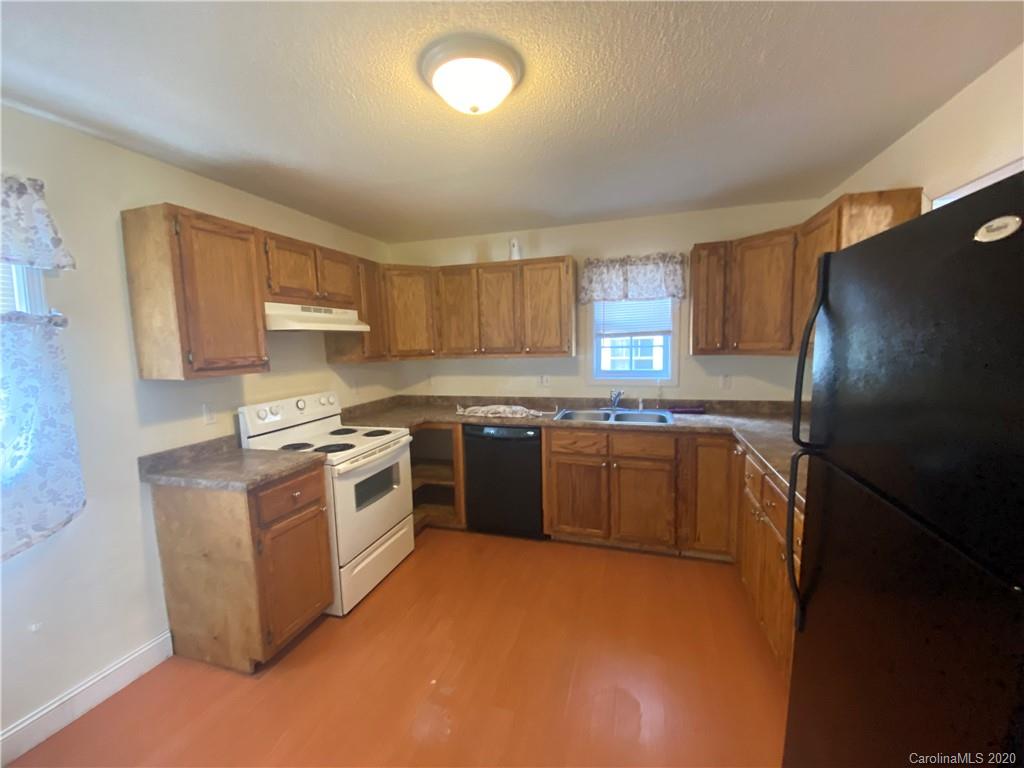 11 Joshua Ridge Arden, NC 28704 - Photo 4 of 10 Gallery Image 4