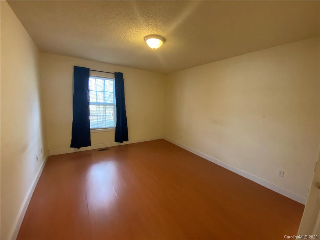 11 Joshua Ridge Arden, NC 28704 - Photo 7 of 10 Gallery Image 7