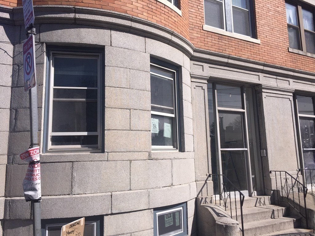 7 Leicester Street, Unit 2 Boston, MA 02135 - Photo 9 of 9 front view of a building