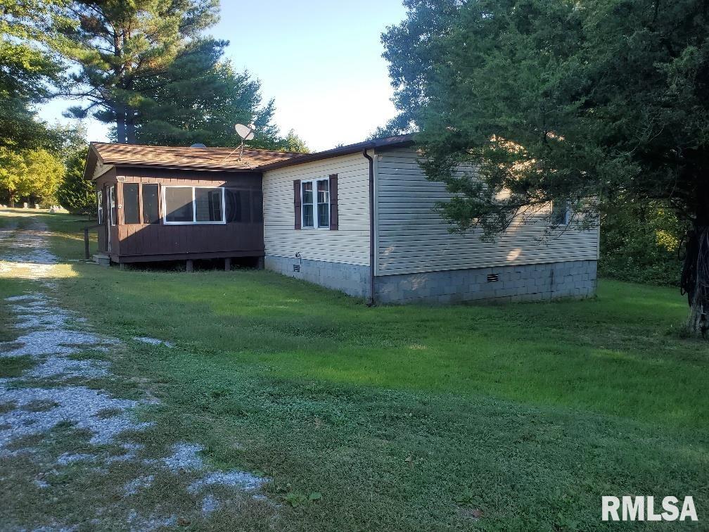 320 Sutton Lane Thebes, IL 62990 - Photo 2 of 19