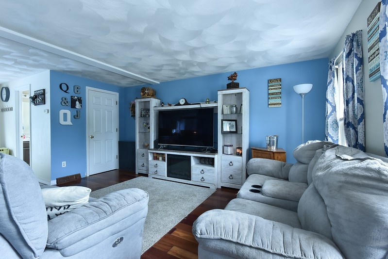 42 Remy Circle Warwick, RI 02886 - Photo 12 of 37
