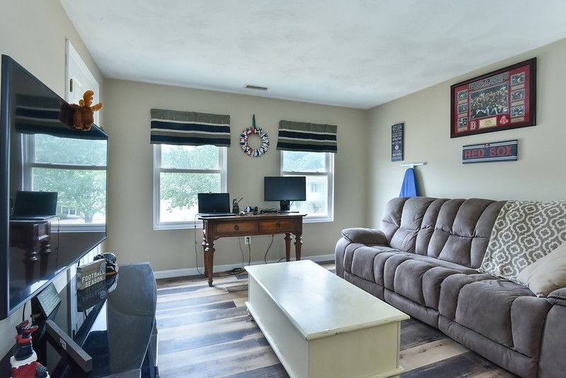 42 Remy Circle Warwick, RI 02886 - Photo 21 of 37