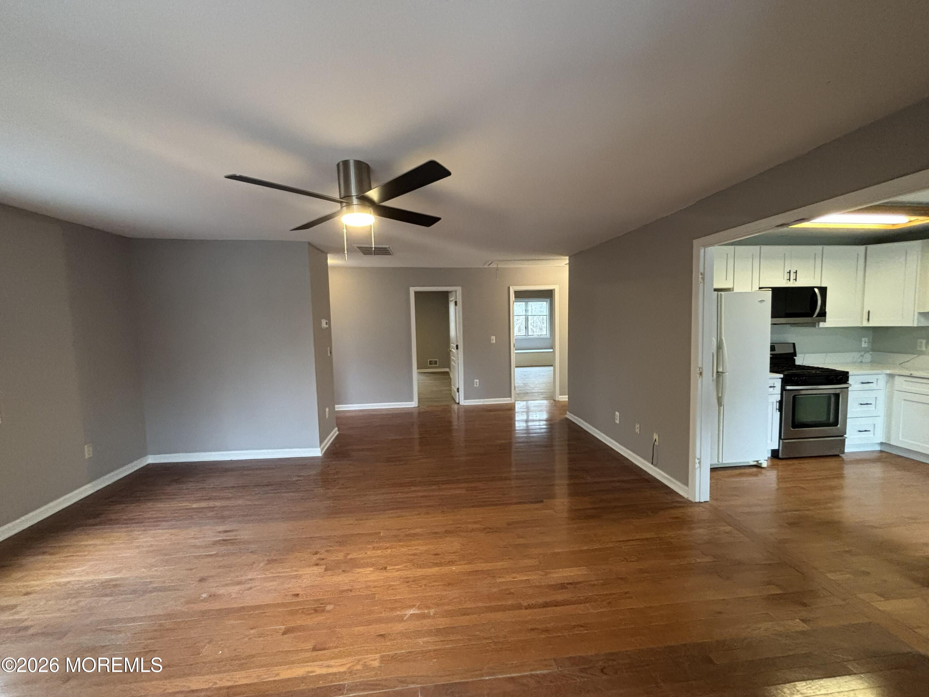 274 Easy Street, Unit LEFT Howell, NJ 07731 - Photo 3 of 12 IMG_2300