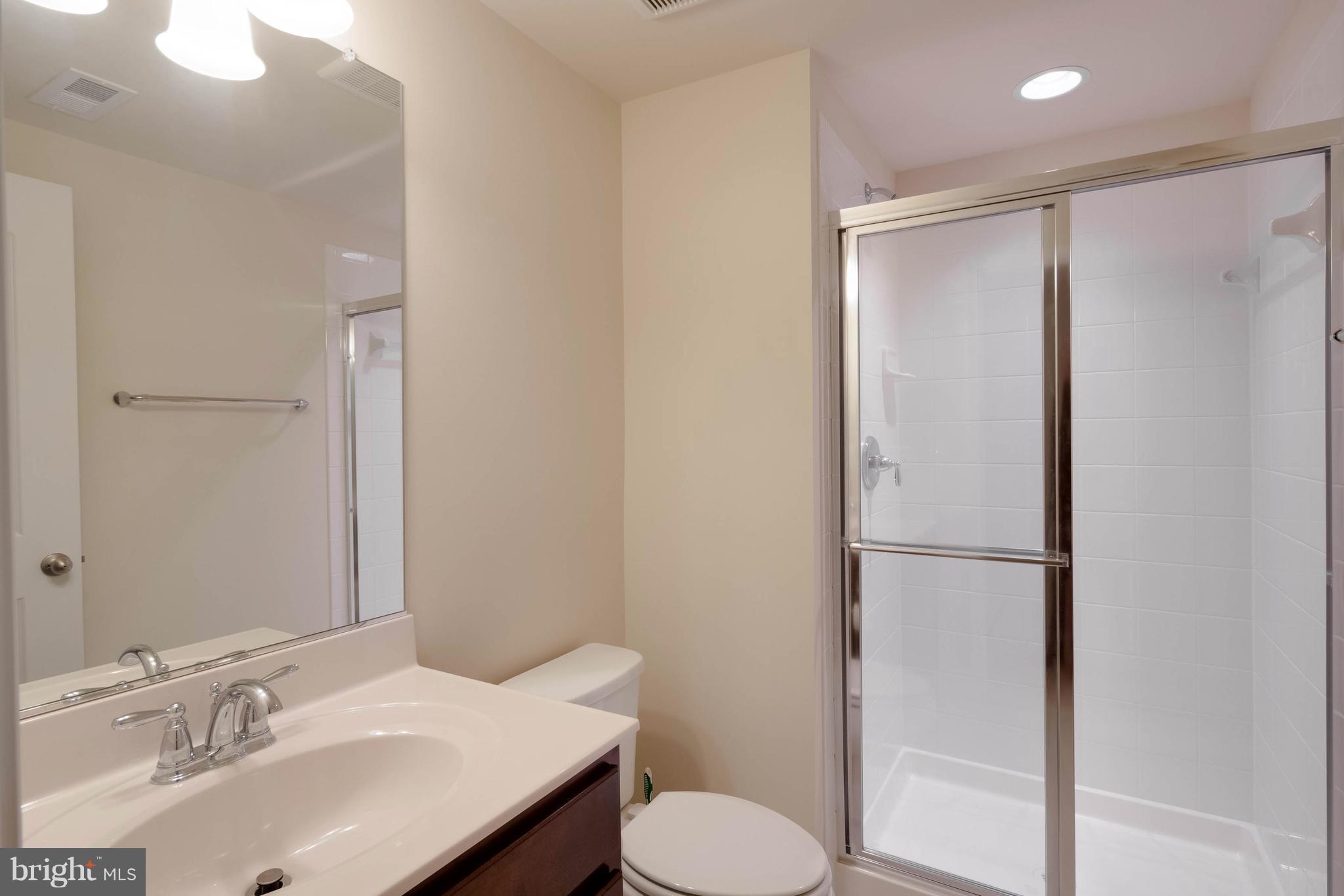1227 Brittle Ridge Road Warrenton, VA 20187 - Photo 28 of 30 Basement Full Bathroom