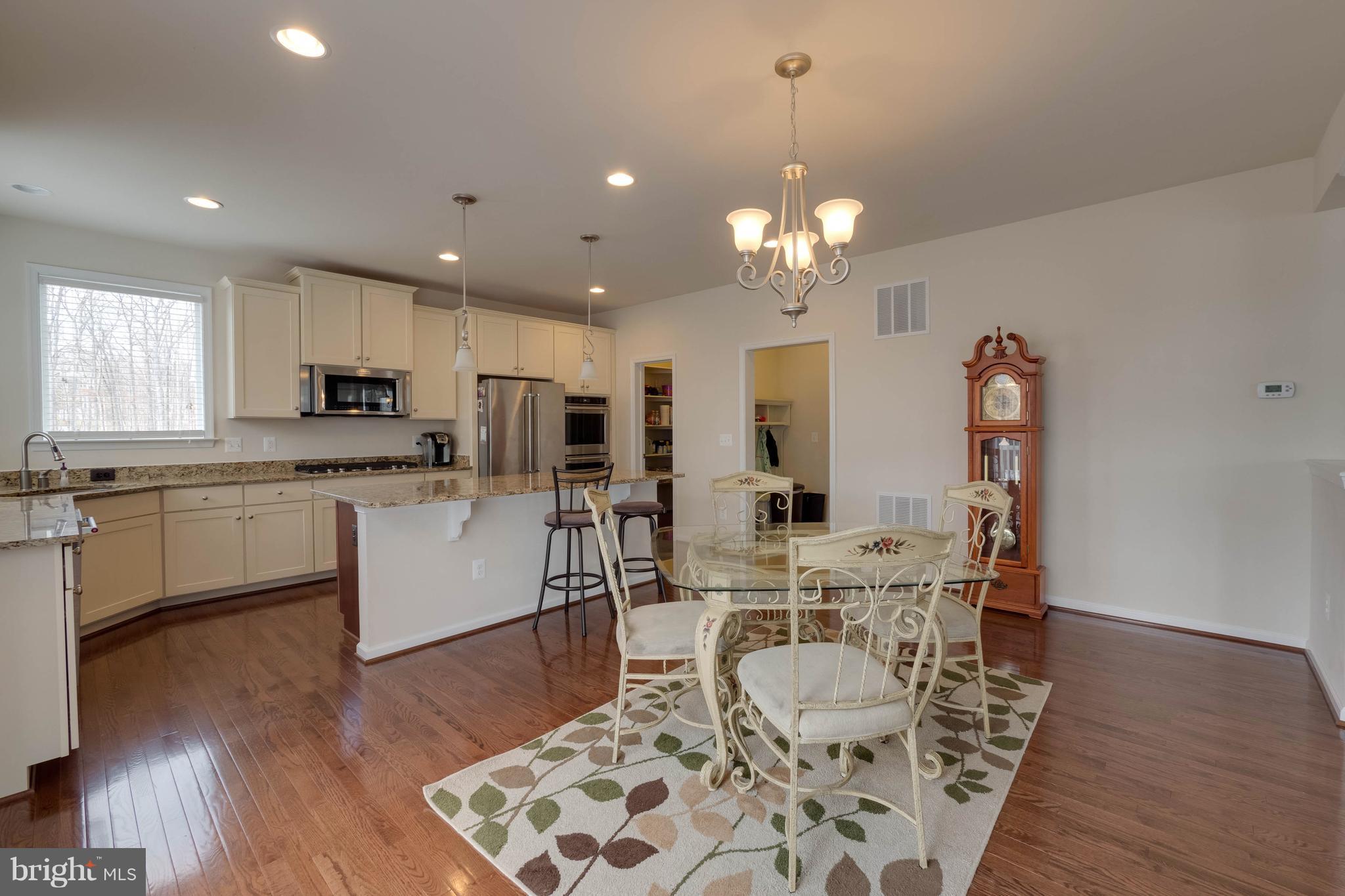 1227 Brittle Ridge Road Warrenton, VA 20187 - Photo 9 of 30 Kitchen overlooking Mud Room & Walk-In Pantry