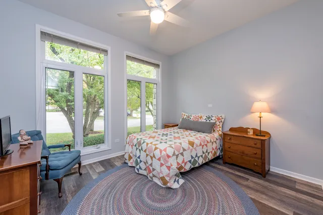 $349,500 | 3068 North Southern Hills Drive, Wadsworth, IL 60083