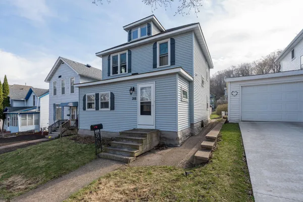 $219,000 | 315 Center Street, Mankato, MN 56001