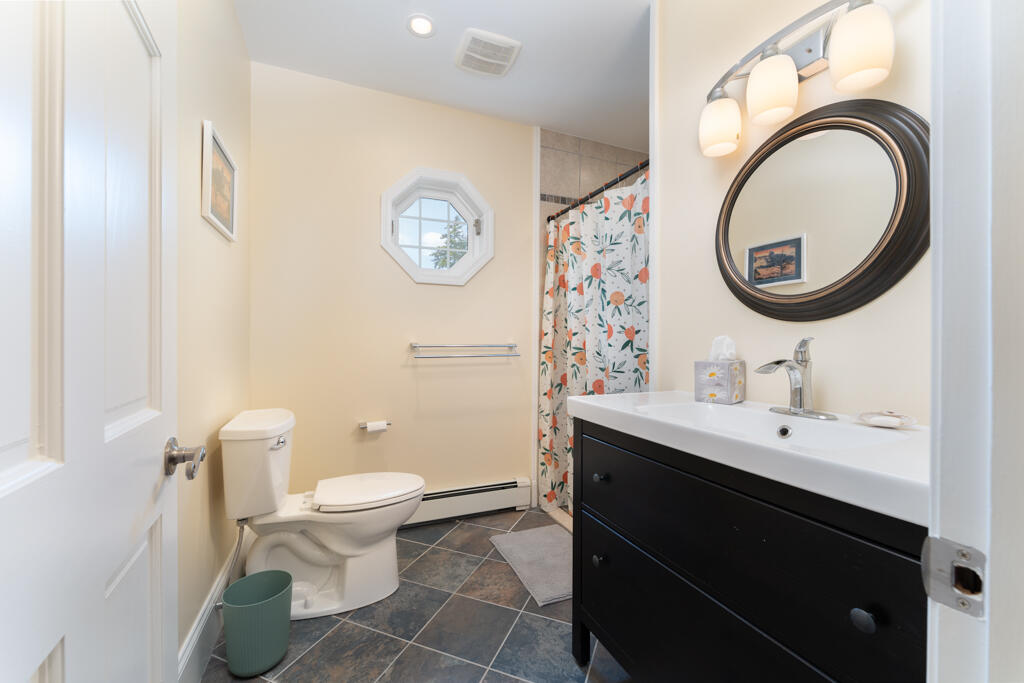 22 Little Crow Point Harpswell, ME 04079 - Photo 24 of 48 Second level full bath