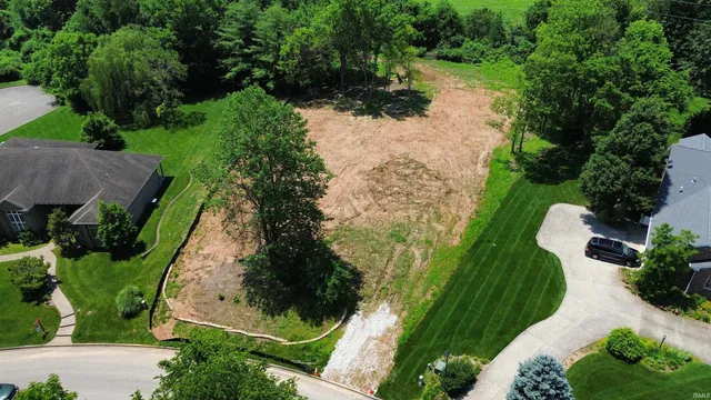 $39,900 | 132 North Lakewood Drive, Vincennes, IN 47591