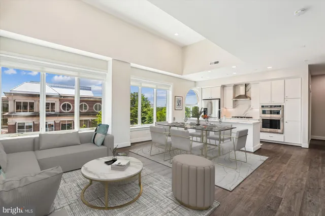 $865,000 | 625 Slaters Lane, Unit 407, Alexandria, VA 22314