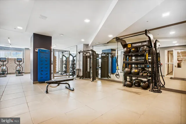 $850,000 | 625 Slaters Lane, Unit 407, Alexandria, VA 22314