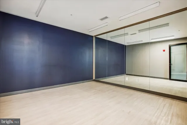 $850,000 | 625 Slaters Lane, Unit 407, Alexandria, VA 22314