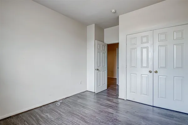 $2,200 | 3742 East Ashford Villa Lane, Houston, TX 77082