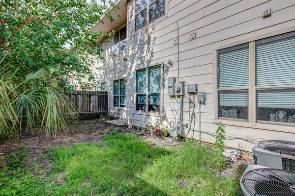 $2,200 | 3742 East Ashford Villa Lane, Houston, TX 77082
