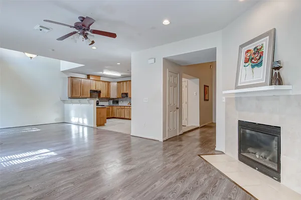 $2,200 | 3742 East Ashford Villa Lane, Houston, TX 77082