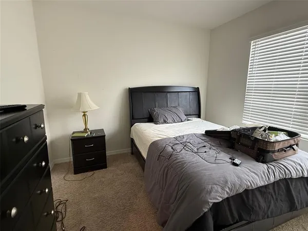 $300,000 | 530 Auburn Grove Terrace, Auburndale, FL 33823