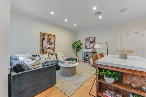 $799,000 | 17 Vinton Street, Unit 3, Boston, MA 02127