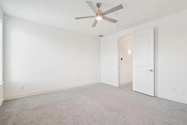 $3,300 | 5954 Lewis Street, Unit 104, Dallas, TX 75206