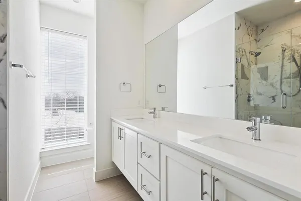 $3,300 | 5954 Lewis Street, Unit 104, Dallas, TX 75206