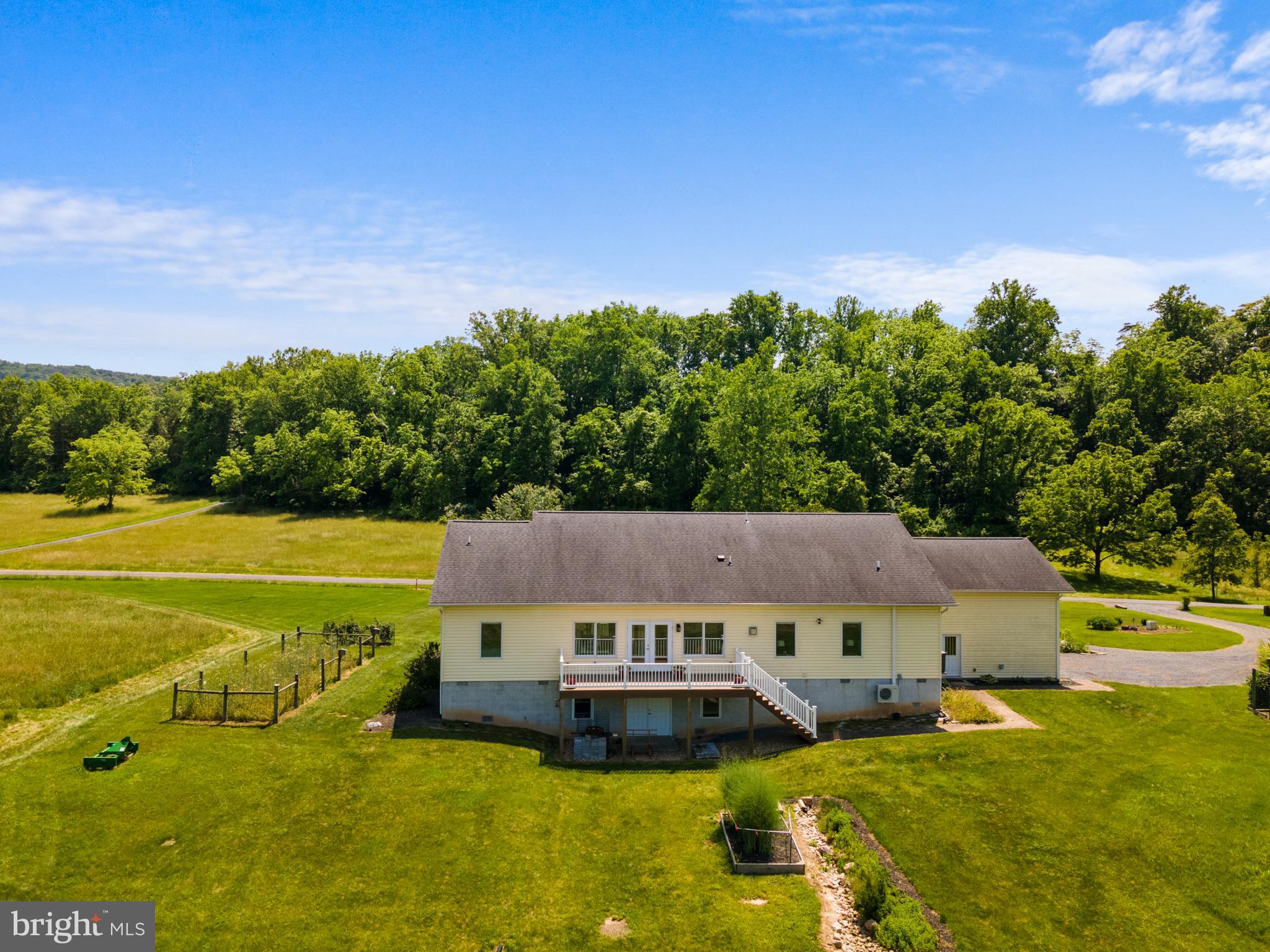501 Forest View Road Edinburg, VA 22824 - Photo 7 of 68 Gallery Image 7