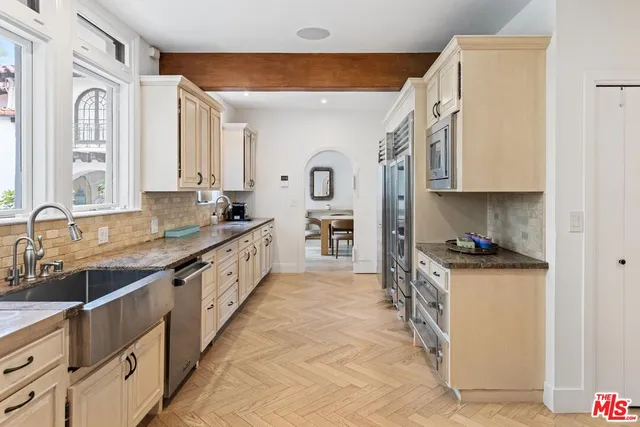 $98,000 | 9451 Sunset Boulevard, Beverly Hills, CA 90210