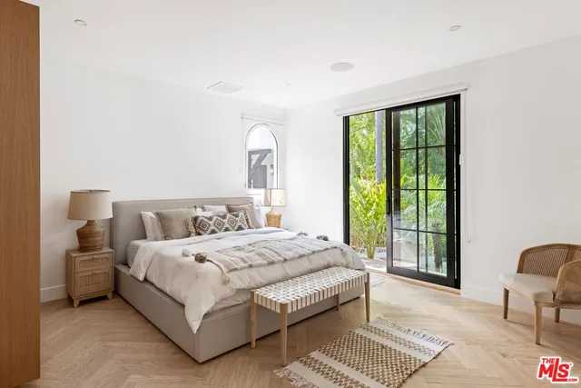 $98,000 | 9451 Sunset Boulevard, Beverly Hills, CA 90210