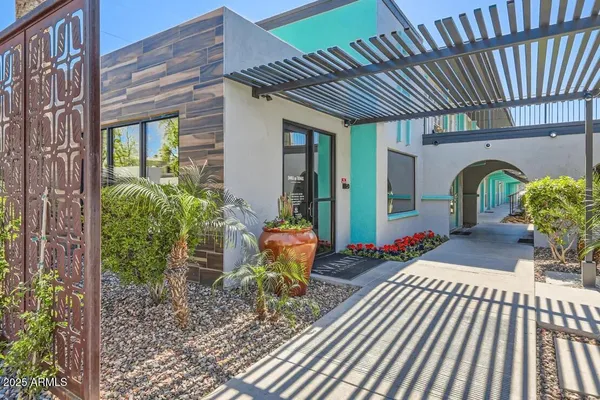 $924 | 1645 East Thomas Road, Unit 1C, Phoenix, AZ 85016