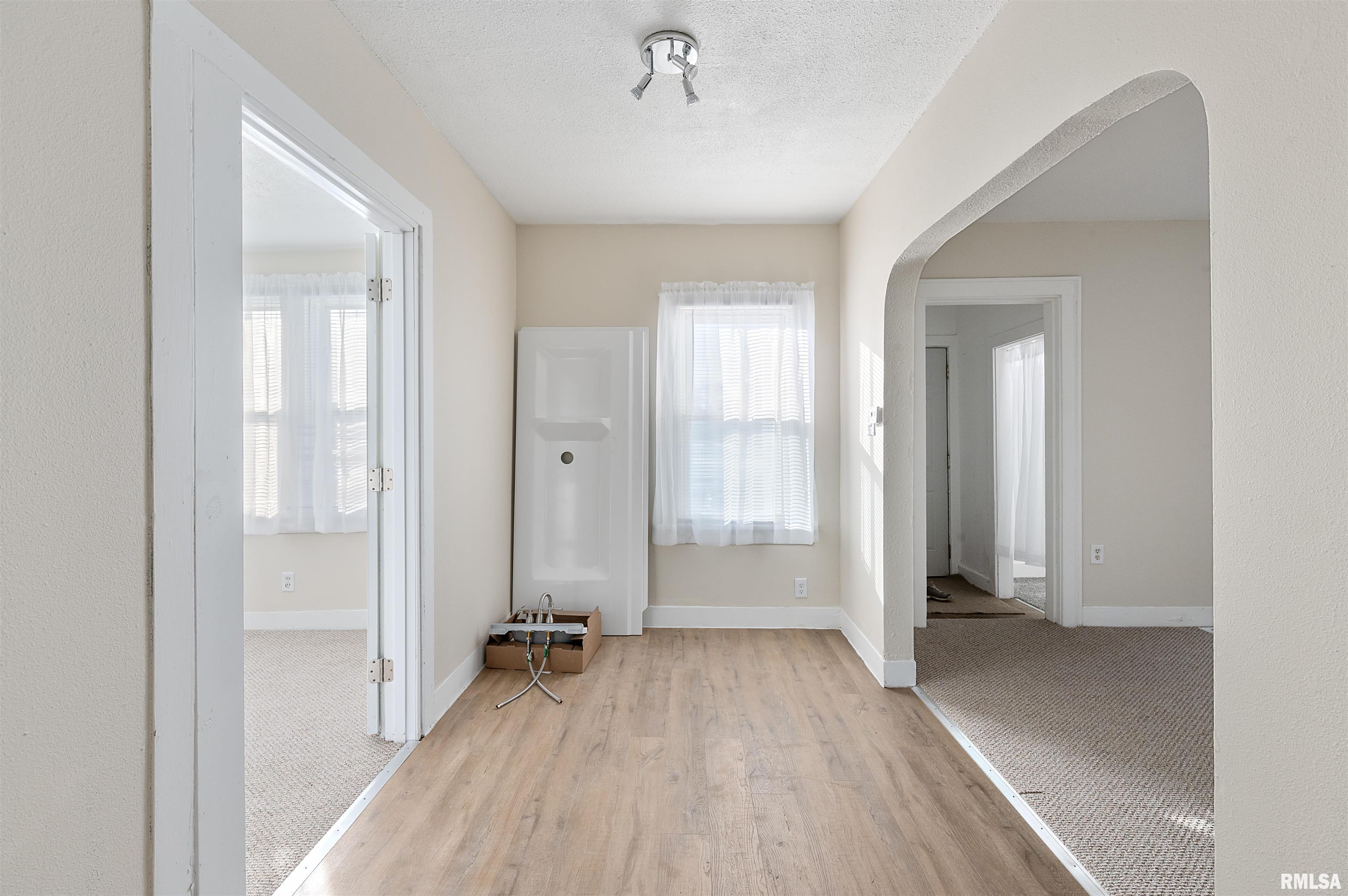 2045 42nd Street Rock Island, IL 61201 - Photo 11 of 12