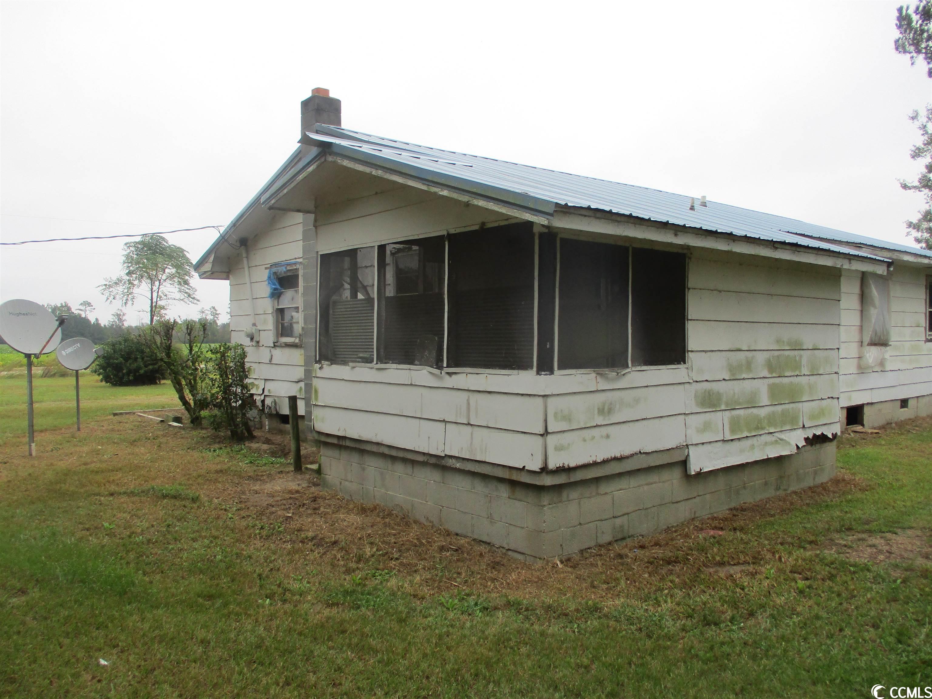 2799 Joann Branch Road Dillon, SC 29536 - Photo 3 of 12 Gallery Image 3