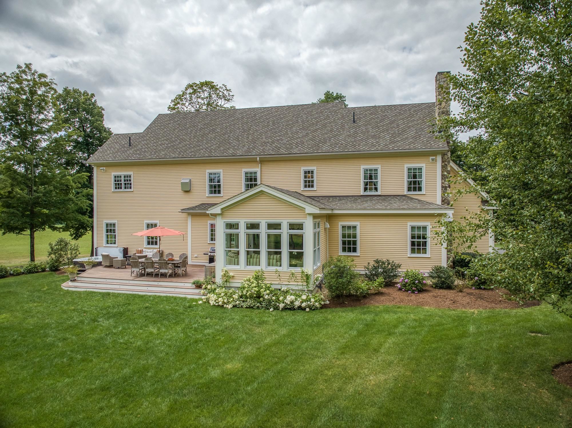 12 Read Lane Hollis, NH 03049 - Photo 21 of 40