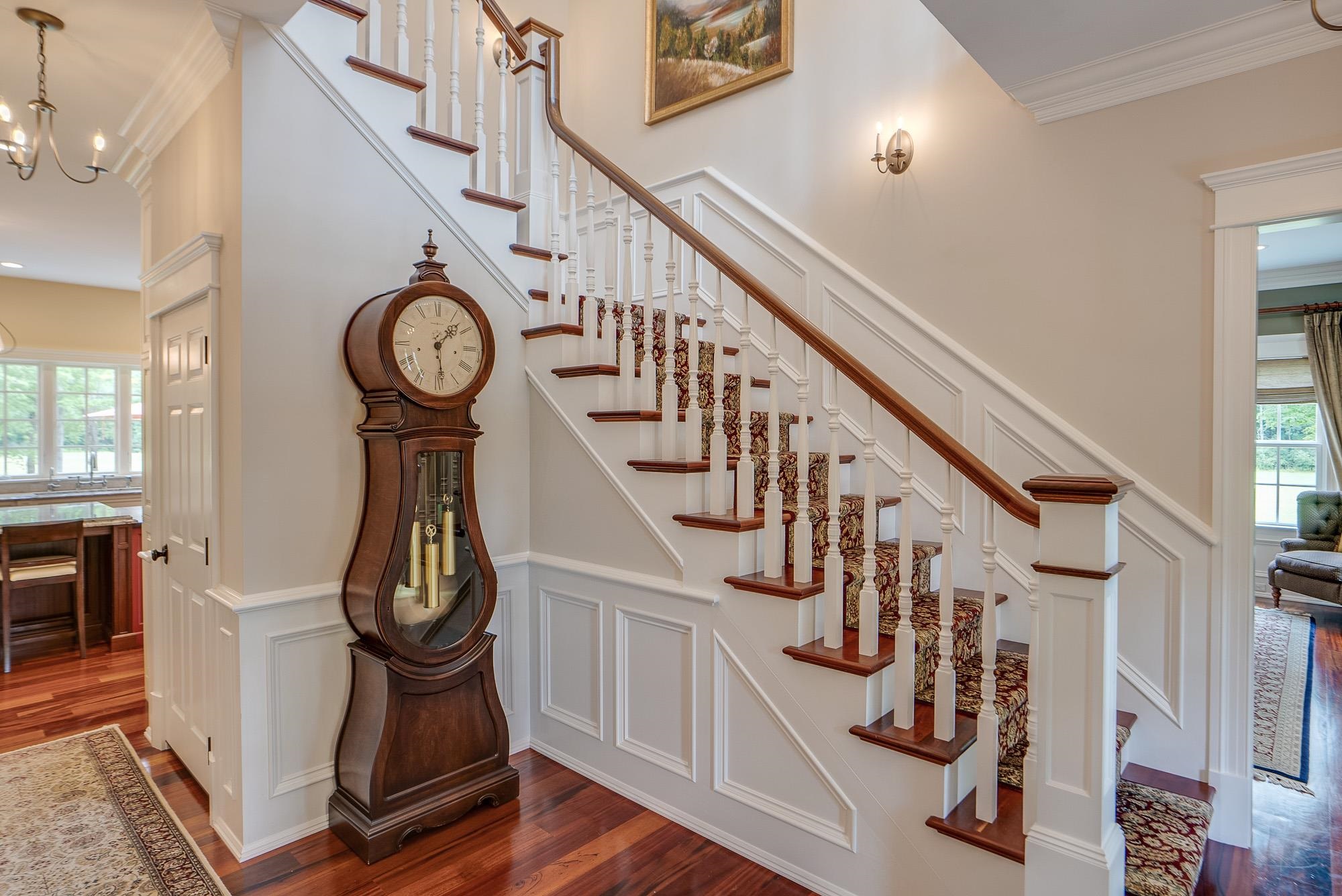 12 Read Lane Hollis, NH 03049 - Photo 4 of 40