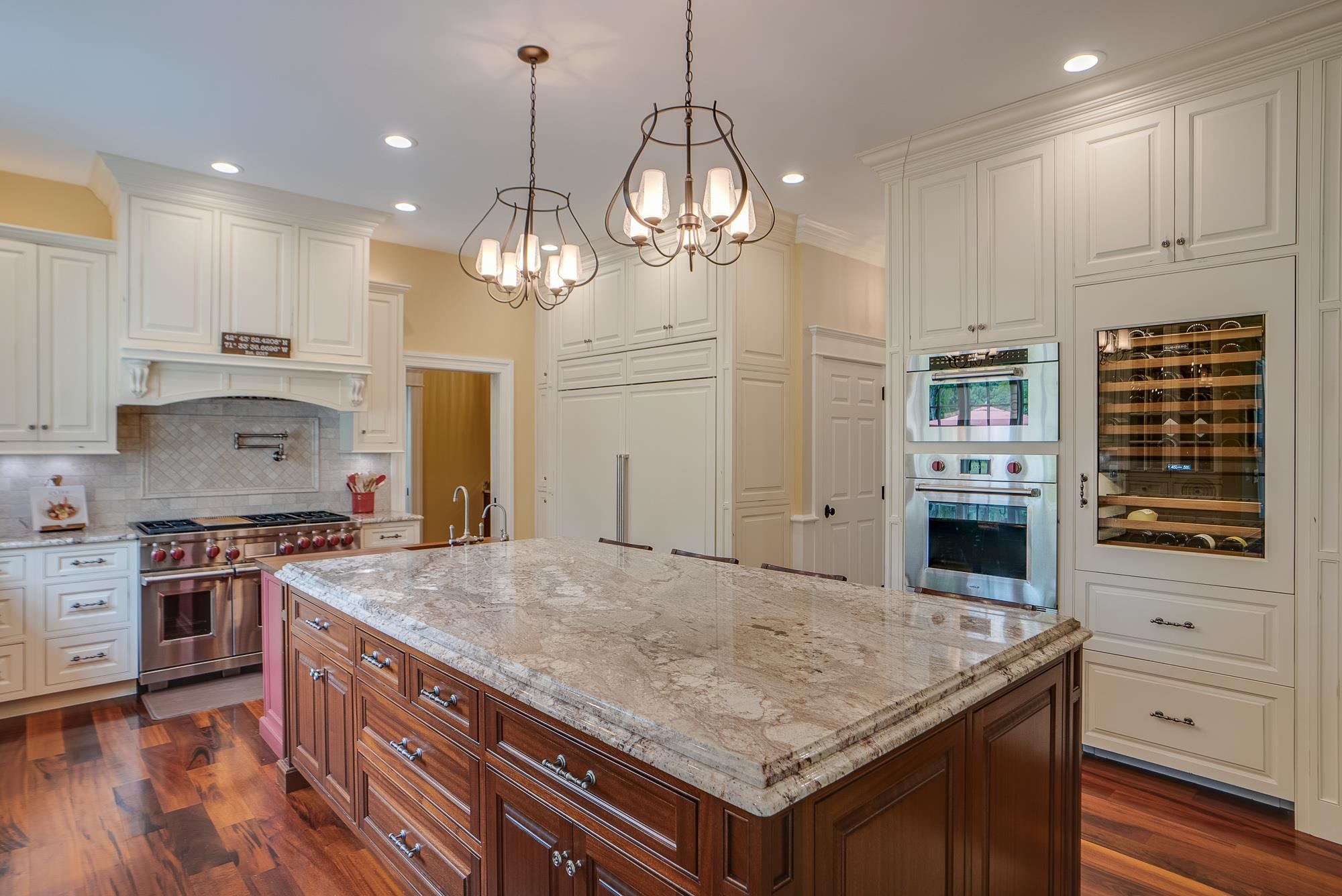 12 Read Lane Hollis, NH 03049 - Photo 10 of 40