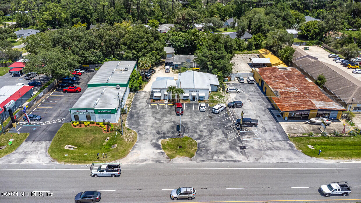 2570 Highway 1 St. Augustine, FL 32086 - Photo 4 of 12 an aerial view of residential houses with outdoor space