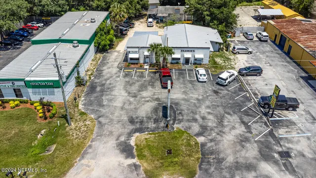 an aerial view of multiple house