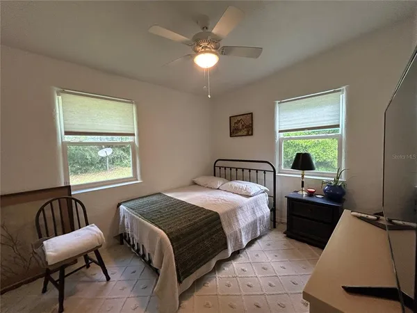 $2,250 | 816 Northeast 9 Avenue, Gainesville, FL 32601