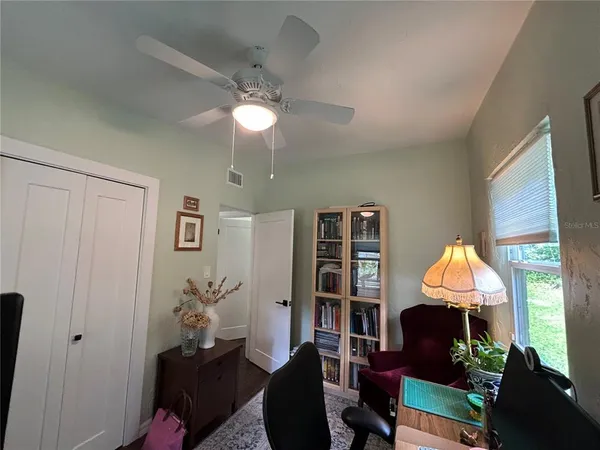 $2,250 | 816 Northeast 9 Avenue, Gainesville, FL 32601