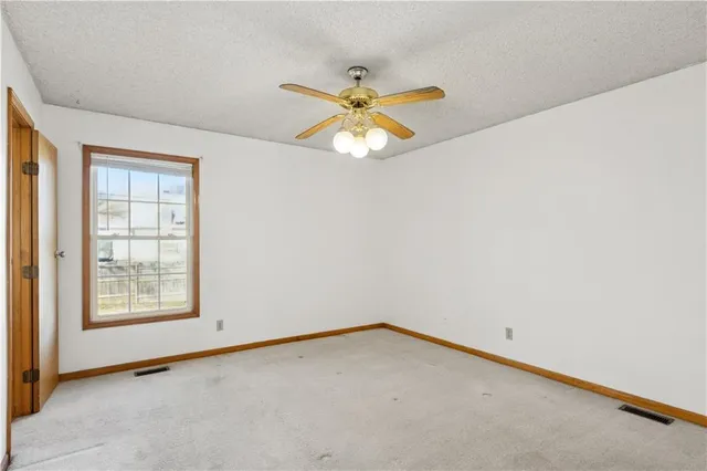 $295,000 | 506 Mill Court, Belton, MO 64012