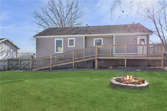 $295,000 | 506 Mill Court, Belton, MO 64012