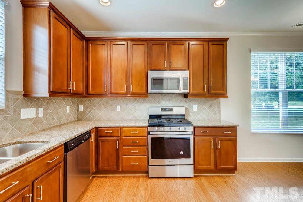 7332 Caversham Way Raleigh, NC 27617 - Photo 11 of 25