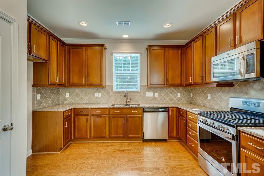 7332 Caversham Way Raleigh, NC 27617 - Photo 10 of 25