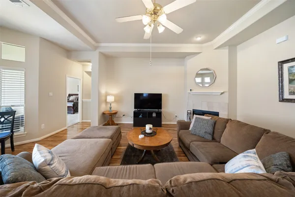 $364,500 | 3307 Hemingway Drive, Montgomery, TX 77356